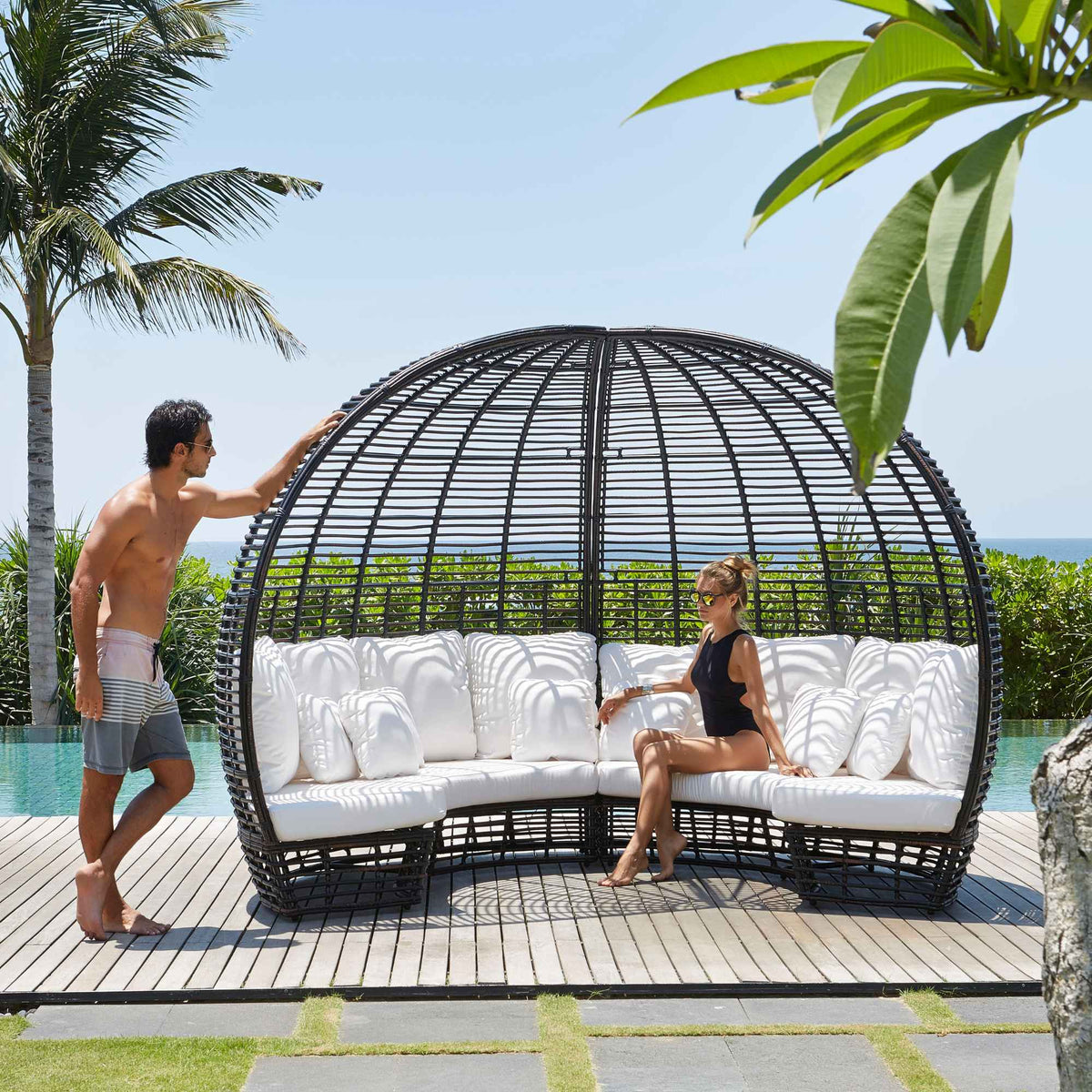 Nexus Daybed with Table and Sunbrella Cushions