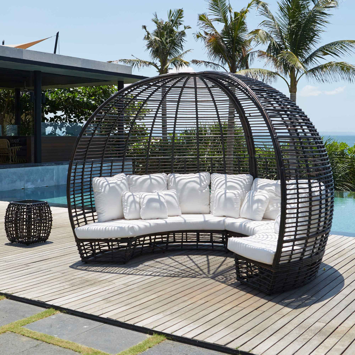 Nexus Daybed with Table and Sunbrella Cushions
