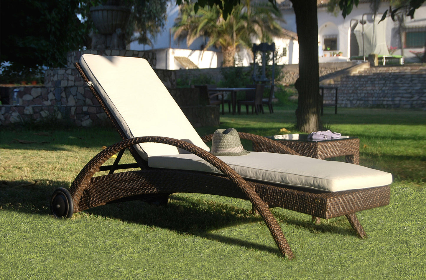 Atlantis Chaise Lounge